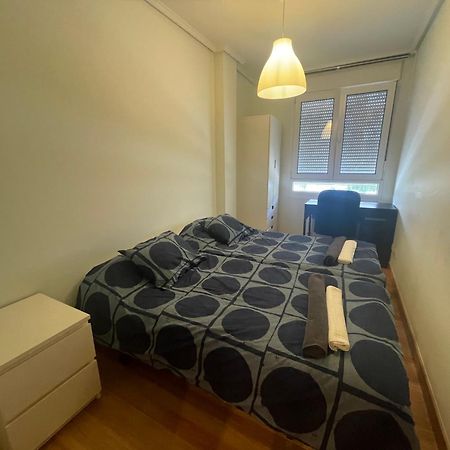 Apartamento Centro Con Garaje Castro Urdiales Buitenkant foto