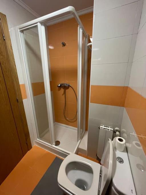 Apartamento Centro Con Garaje Castro Urdiales Buitenkant foto